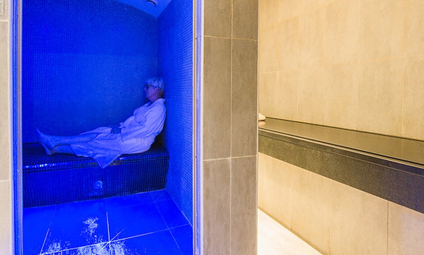 Image 10: Corps et Sens : accès sauna, hammam, gommage et massage au choix