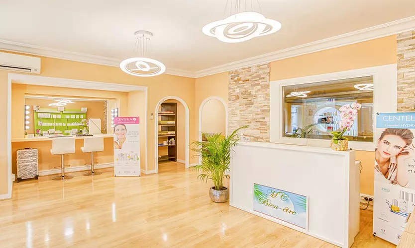 Soin du visage avec modelage du corps en option avec MC Bien-être