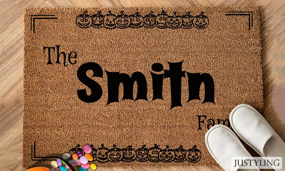 Gepersonaliseerde Halloween-deurmat voor een spookachtige welkom