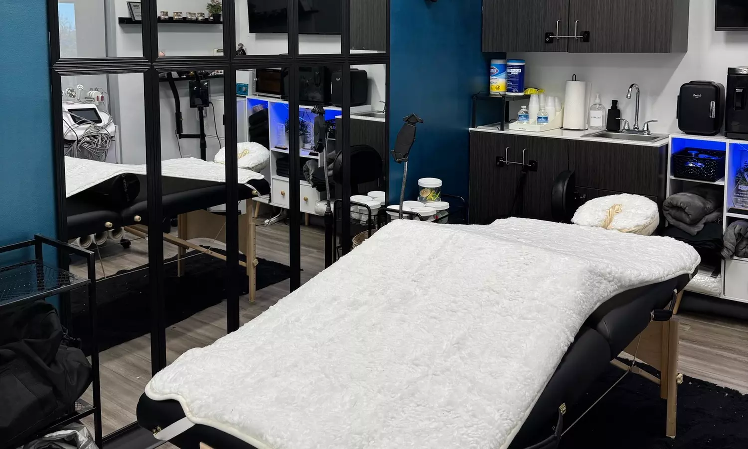 Detox & Rejuvenate with One 60 or 90-Minute Lymphatic Massage