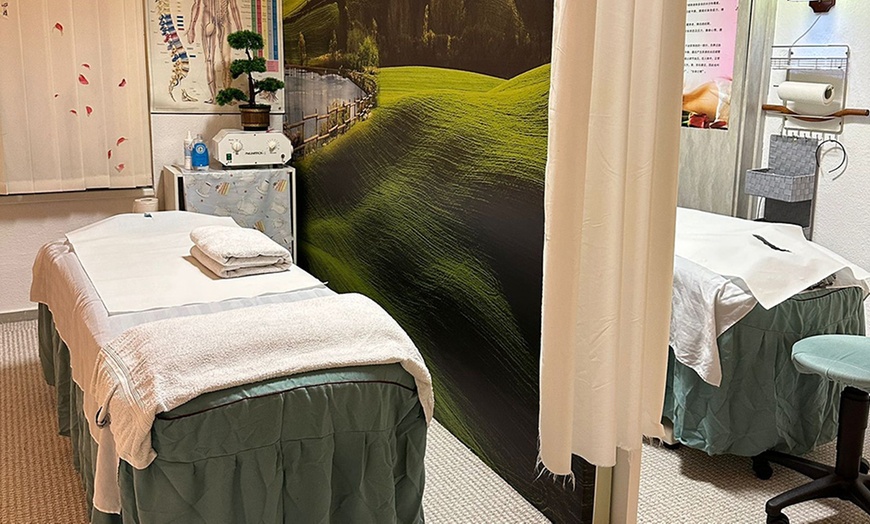 Image 3: 1 oder 2 Ganzkörper-Massagen à 60 Min. für 1 Person