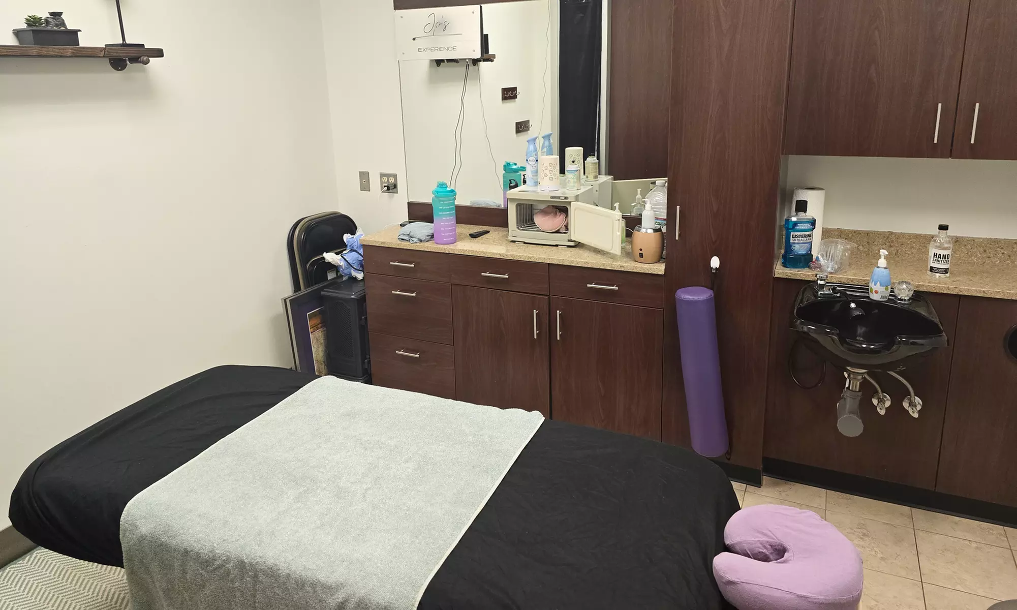 Unwind with a 60 or 90-Minute Customized Deep-Tissue or Swedish Massage at JustaPersonalTouch (Up to 39% Off) - Primary Image