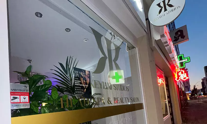 60 Min. Microneedling-Behandlung für Gesicht oder Körper für 1 Person