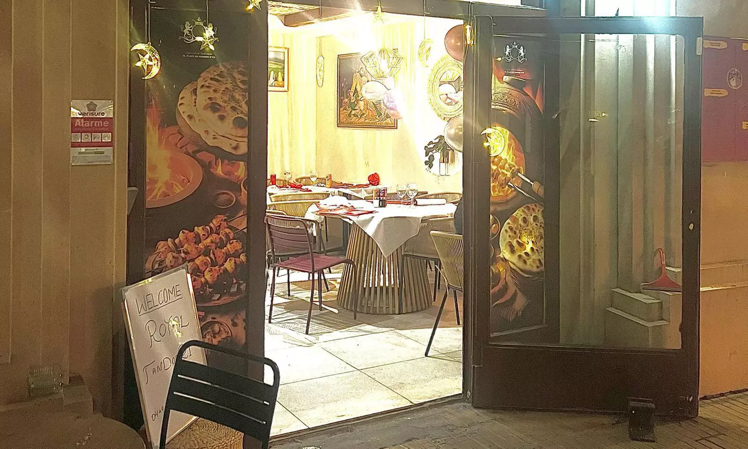 Menu indien/pakistanais au choix pour 2 personnes au Royal Tandoori 34