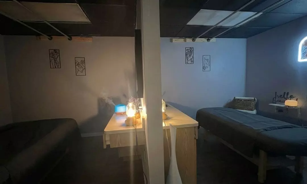 Relax with One 60 or 90‑Minute Mommy‑to‑Be Massage