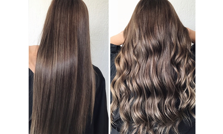 Image 2: Transform Your Look: Women 1 or 2 Voucher Wave Curls