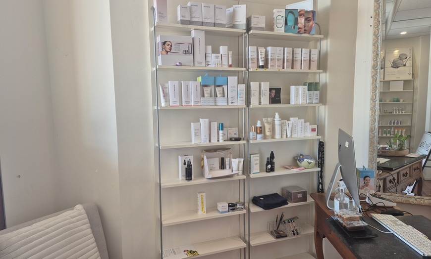 Image 3: Brazilian Wax with Optional Full Leg Wax or Eyebrows, Lip & Chin Wax 