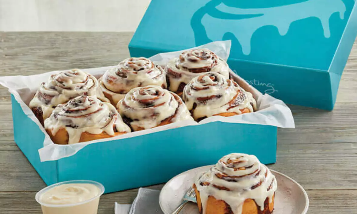 Enjoy Cinnabon’s Cinnamon Rolls, Drinks, Sundaes or In-Store Credits