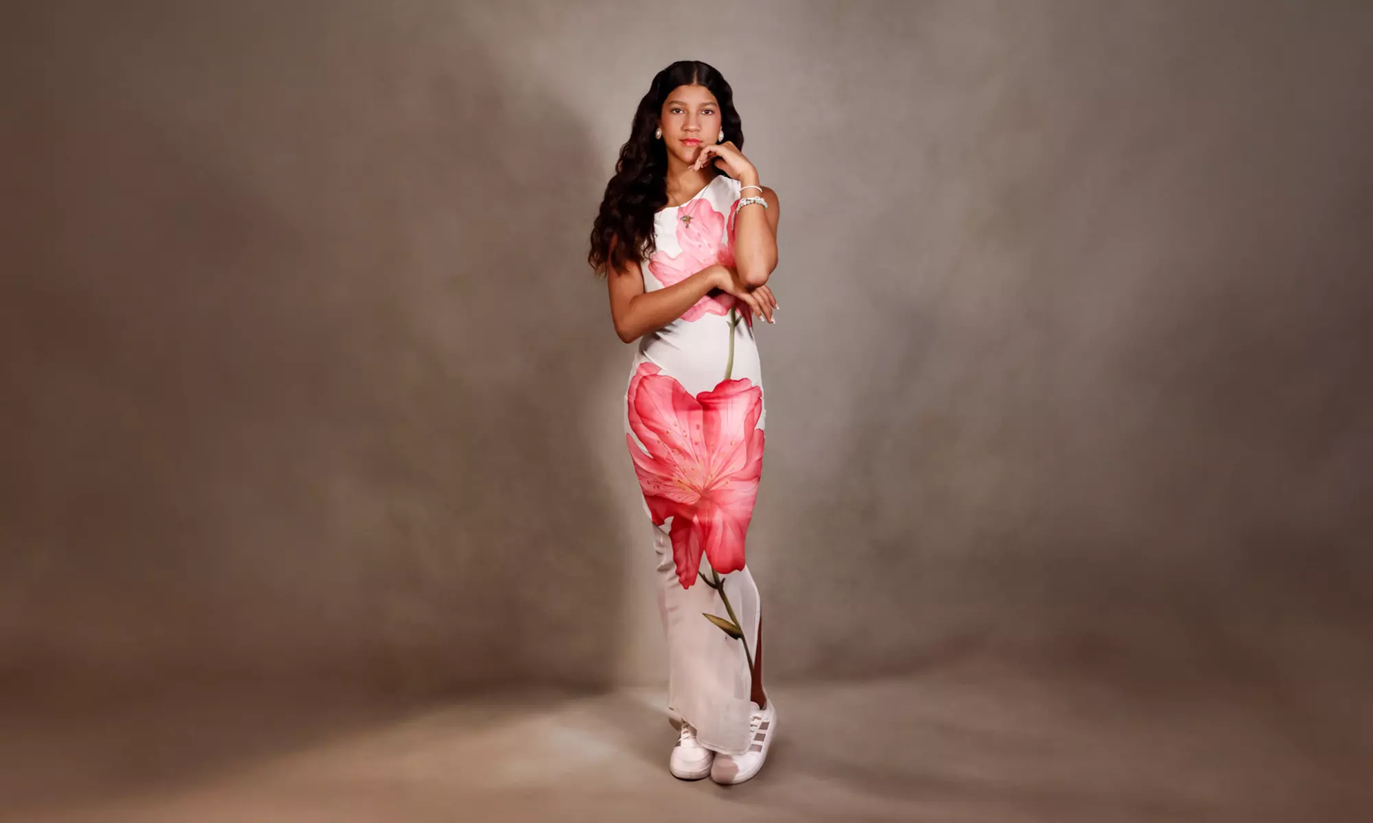 30 or 60-Minute Studio Photography Session with Hair and Makeup