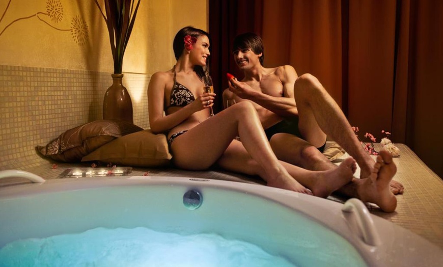 Image 3: Soggiorno 4* in Slovenia: mezza pensione con piscine all'Hotel Atrij