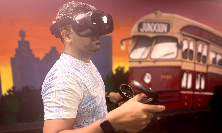 Image 2: Up to 30% Off VR Experiences or Arcade Cards at The JunXion