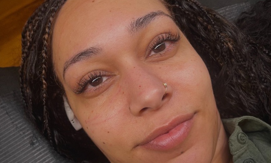 Image 3: Full Set of Classic Lashes or Hybrid or Volume Lashes with One Fill