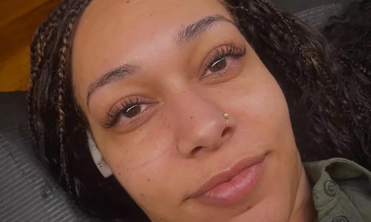 Full Set of Classic Lashes or Hybrid or Volume Lashes with One Fill