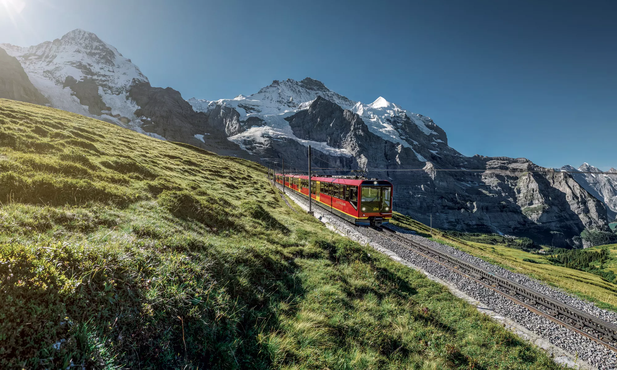 ✈ Lucerne, Interlaken & Montreux with Interlaken Express & Goldenpass