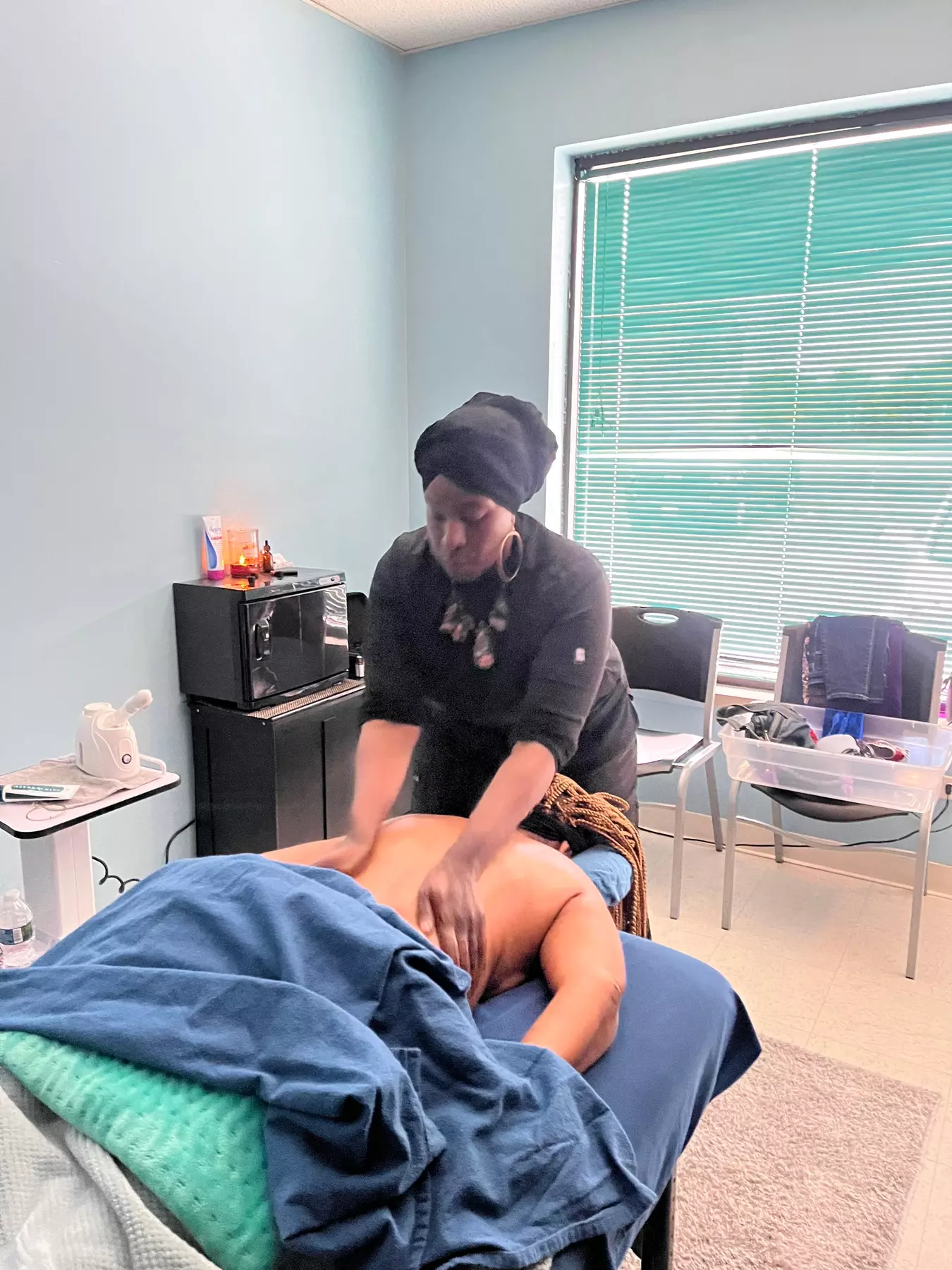 Crystal Grid & Sound Resonation or Massage with Reiki Session