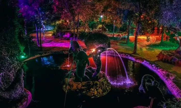 Entrada para adulto, niño o packs familiares para El Bosque Encantado