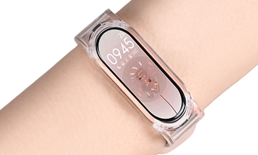 Image 7: M8 Smart Fitness Tracker 