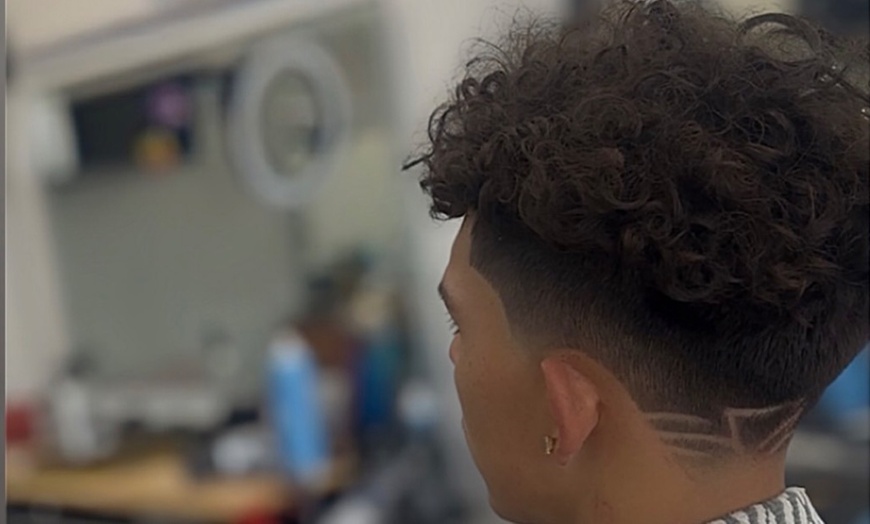 Image 9: Up to 37% Off on Salon - Men's Haircut / Barber at Pryce Studios