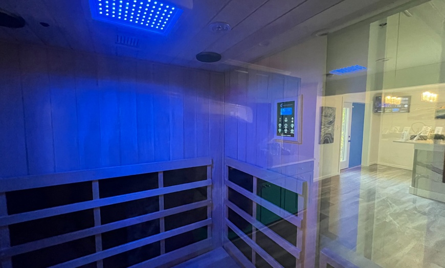 Image 3: Get a Vitality Glow Detox Pod, Glow & Flow Reset Series, & More