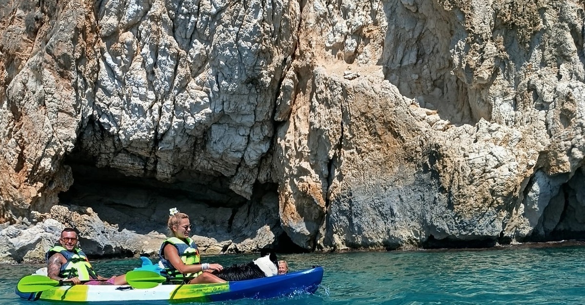 Excursión guiada en kayak en Jávea, Alicante