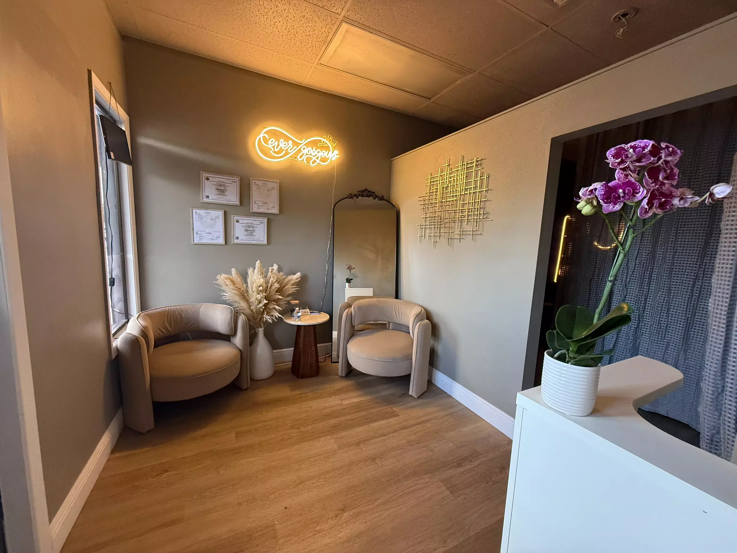 Revitalizing 30, 60 or 90 Minute Japanese-Inspired Head Spa Experience