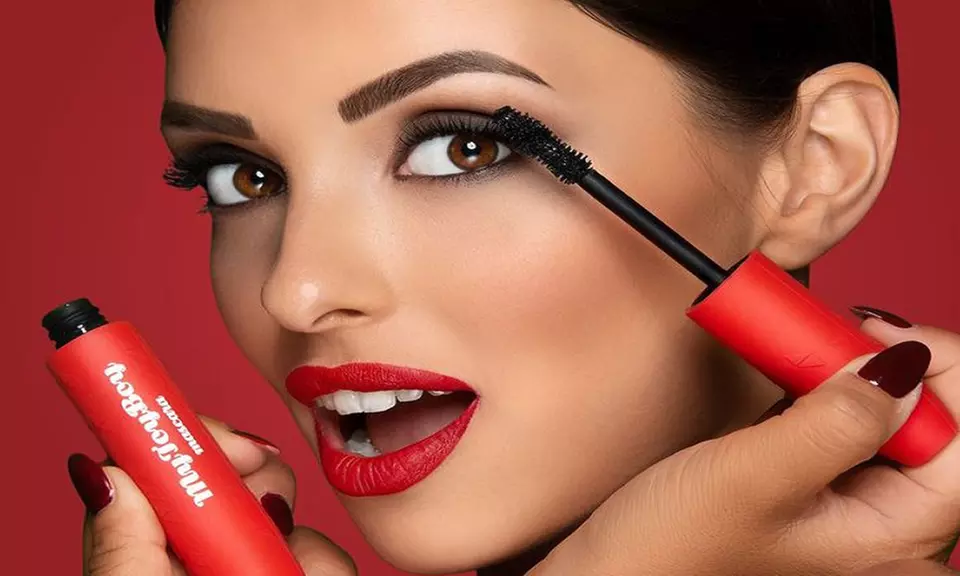 2 mascara's van het merk Diego Dalla Palma naar keuze