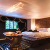 Image 26: Oxfordshire: An Overnight 5* Stay w/ Dinner and Champagne 
