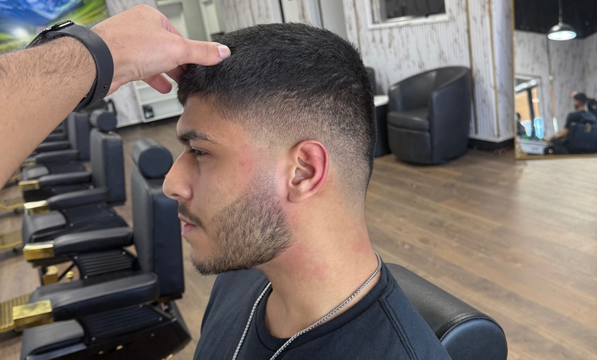 Image 3: Professional Men's Haircuts and Shaves