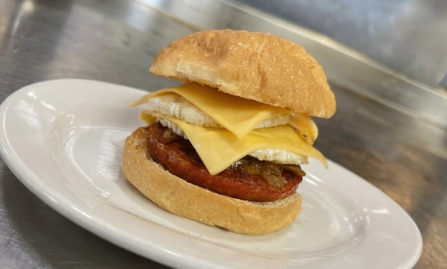 Image 2: Breakfast, Lunch & Weekend Family Meal Deals