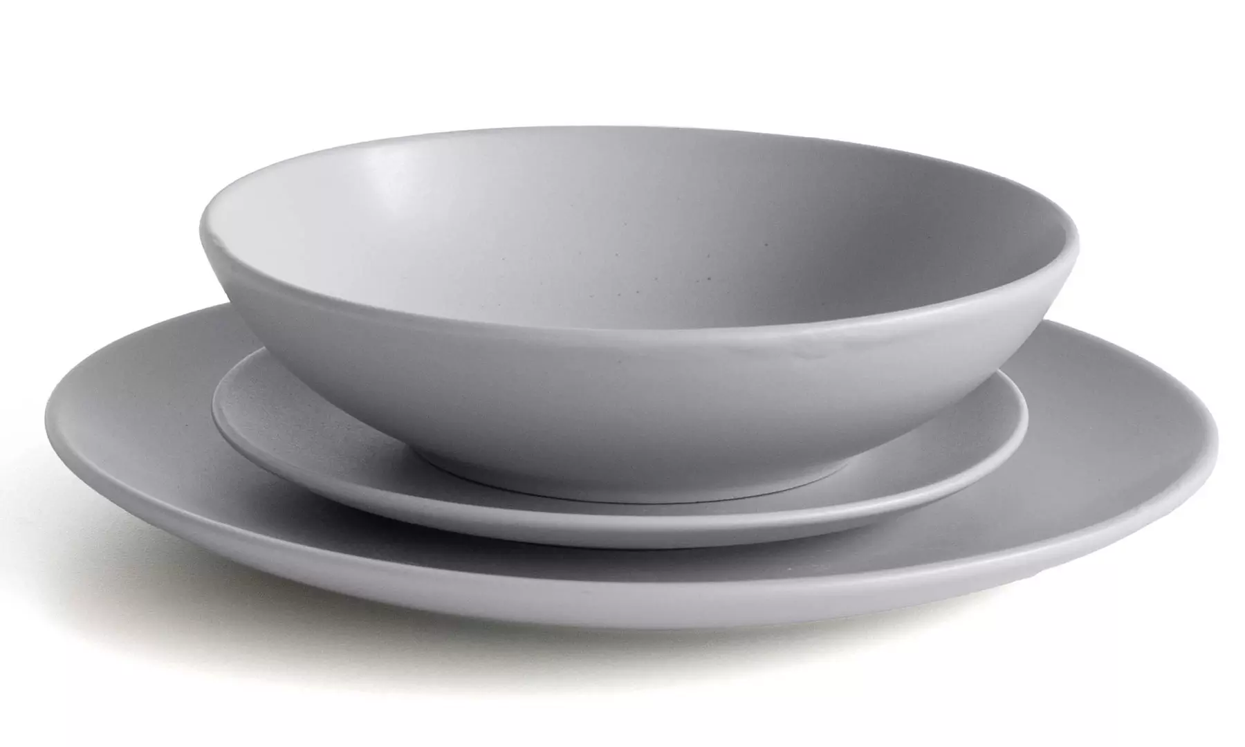 Servizio di 18 piatti in porcellana