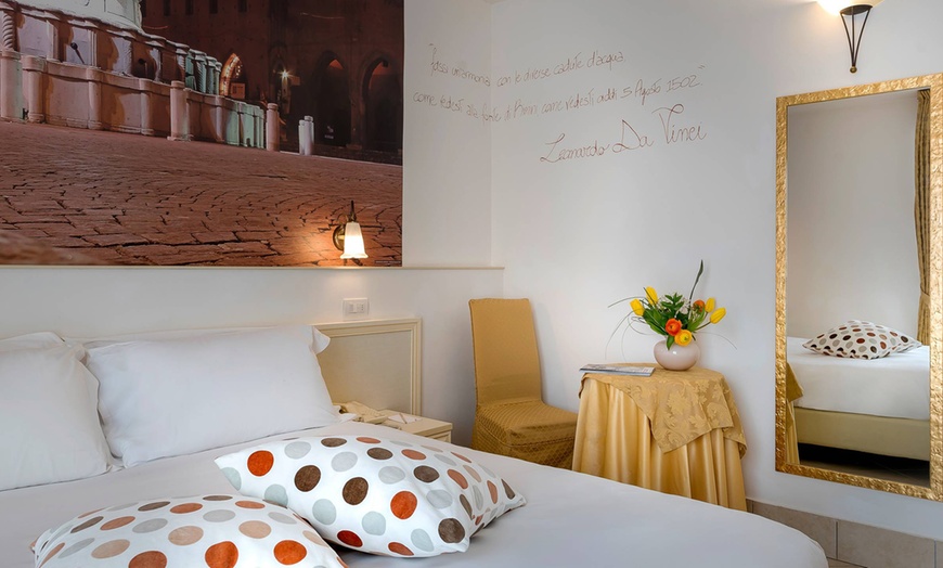 Image 11: Rimini 4*: soggiorno con colazione, idromassaggio, cena o massaggio