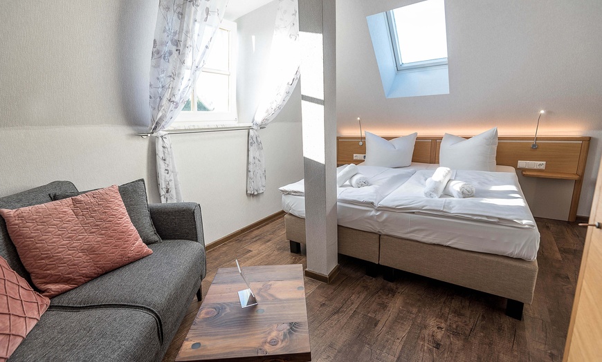 Image 3: Rügen: Doppelzimmer mit Frühstück, Pool & Sauna, opt. Abendessen