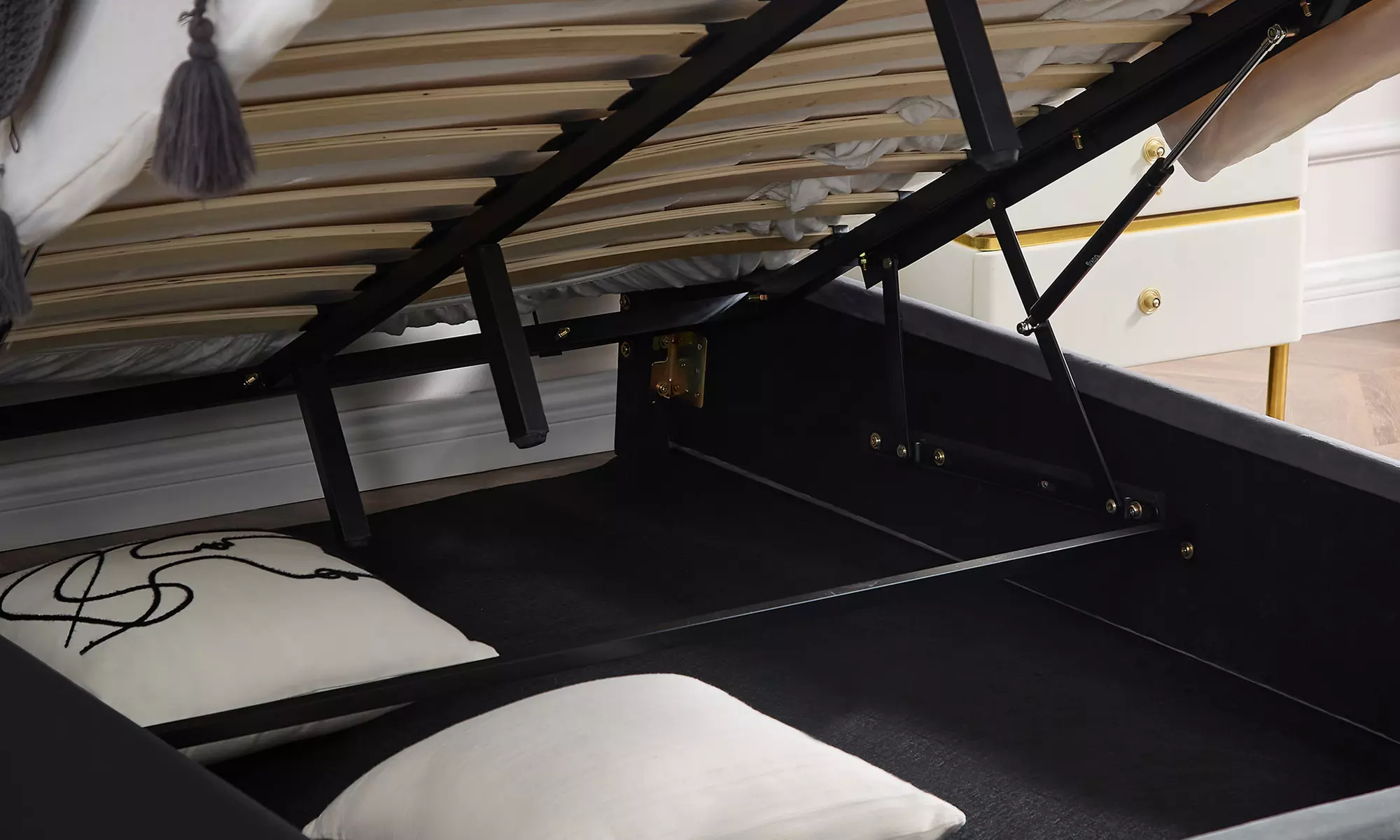 Ottoman Storage Bed Frame with Tufted Headboard