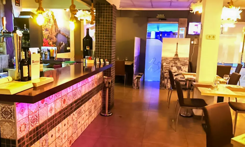 Menú completo clásico o prémium para 2 o 4 con opción a vino