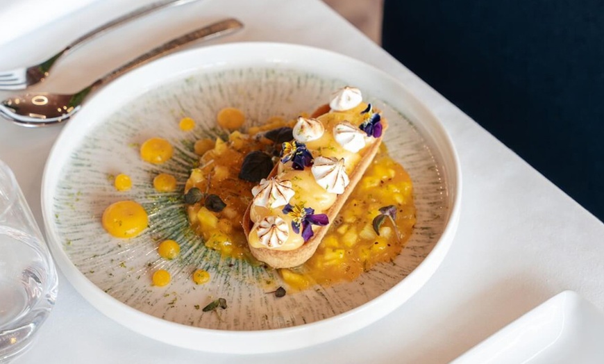 Image 2: Saveurs marines et terroir dans un cadre contemporain au Westotel 4* 