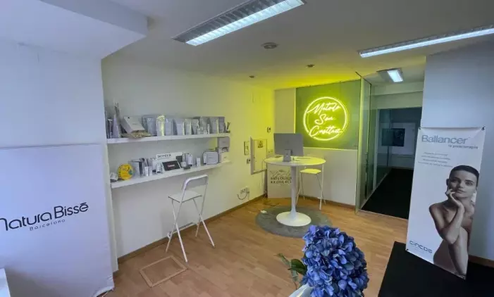 1 o 2 sesiones de 60 minutos de radiofrecuencia facial Indiba para 1