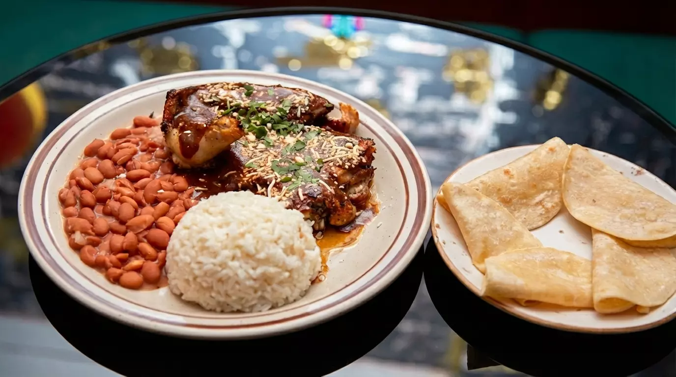 60/90-Min AYCE Tacos & Drinks Dinner, Bottomless Brunch for 2, & More