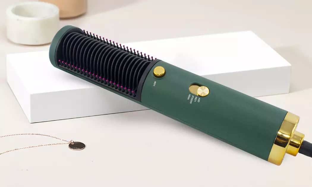 Cepillo secador 1600W  en varios colores - Second Medium