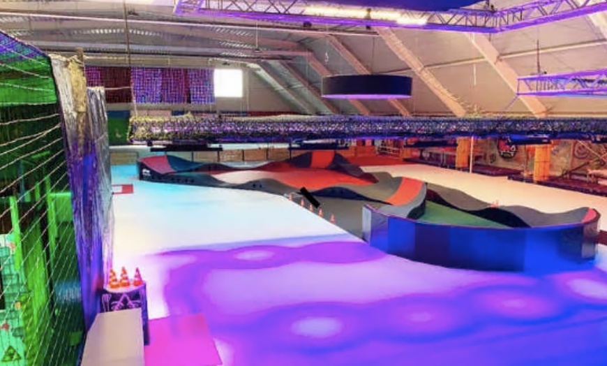 Image 3: 2 Std. Roller-Skating inkl. Equipment für 2 - 4 Personen