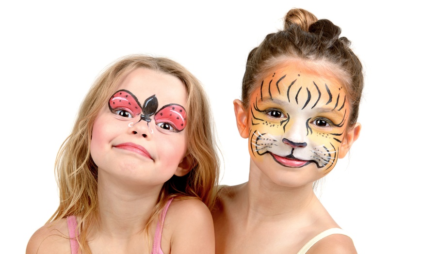 Image 3: Face Painting Oline Course by International Open Academy