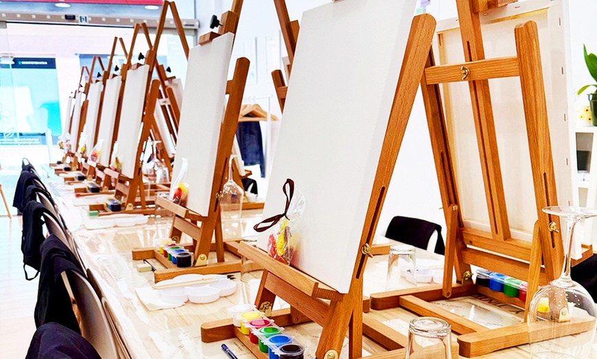 Image 6: Taller de lienzo libre con bebidas y picoteo para 1, 2 o 4 personas