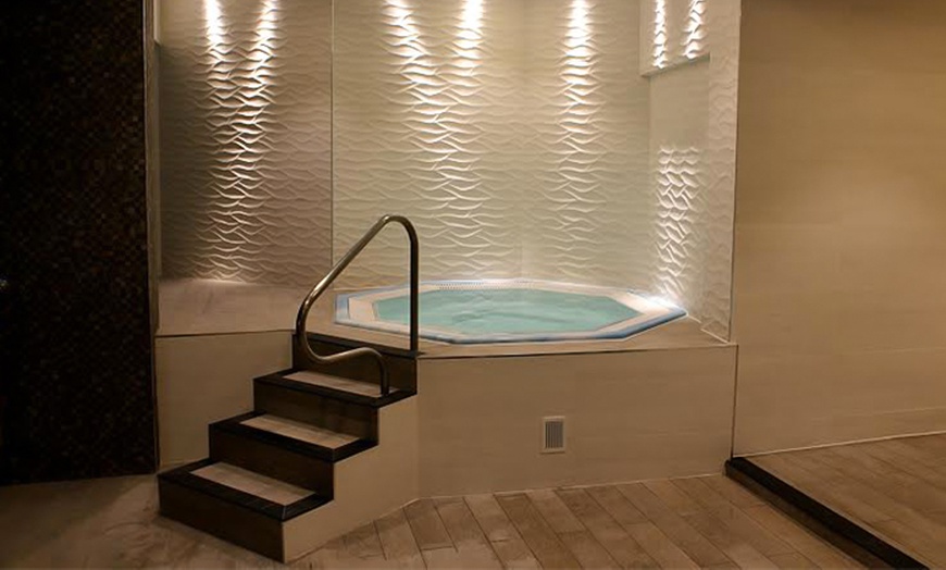 Image 3: Spa Access with Treatments