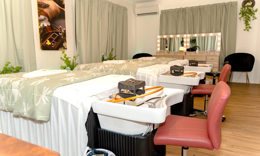 Image 3: 60-Min Hydrating Facial with Optional 50-Min Japanese Head Spa