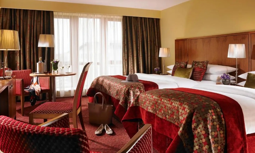 Image 22: ✈ 8-Day Ireland Vacation with Air from Great Value Vacations