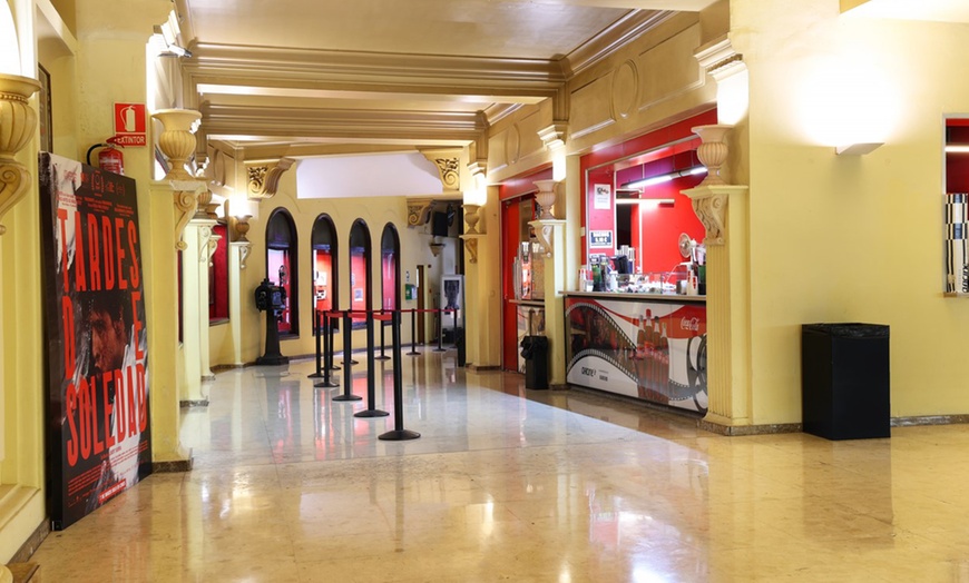 Image 3: Combo de cine: 1 o 2 entradas para Aficine con palomitas pequeñas