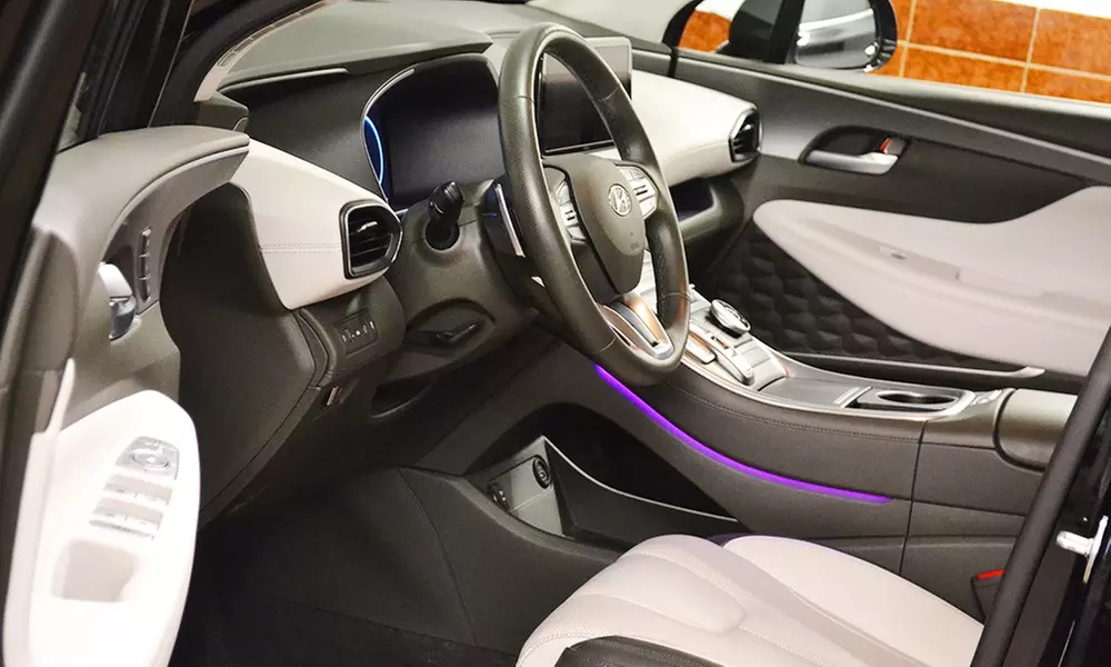 Basis, Premium oder Intensive Innen- und Außenreinigung für 1 Fahrzeug