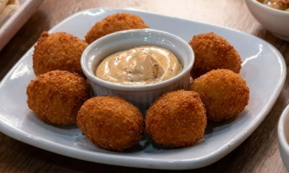 One or Two Choice of Gourmet Steak Experience with any Side & Drink