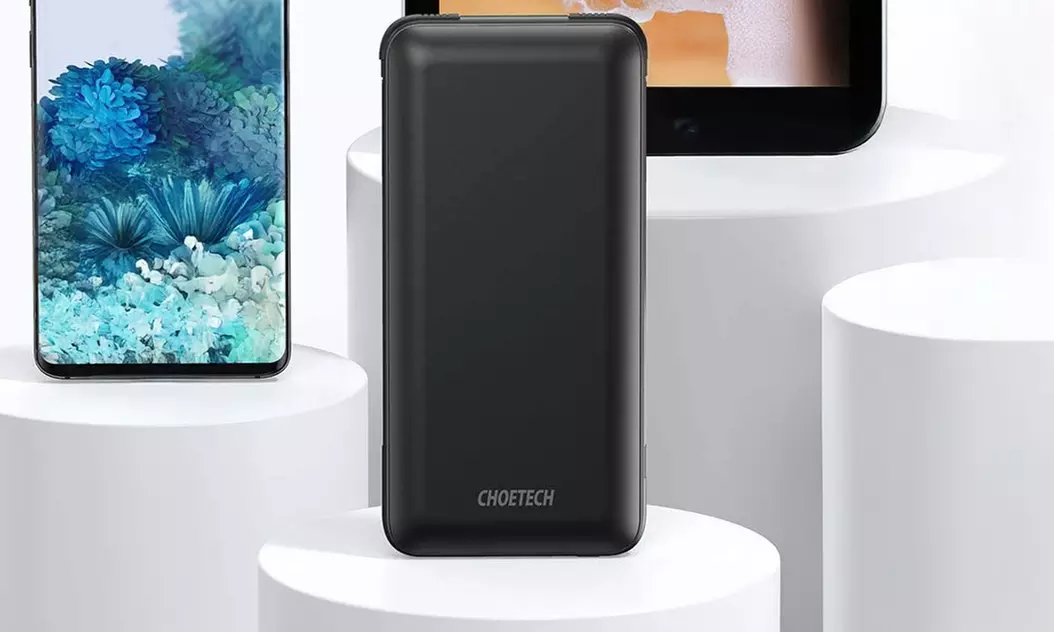 CHOETECH Power Bank with Built-in USB-C and Lightning Cables 10,000 mAh Charger
