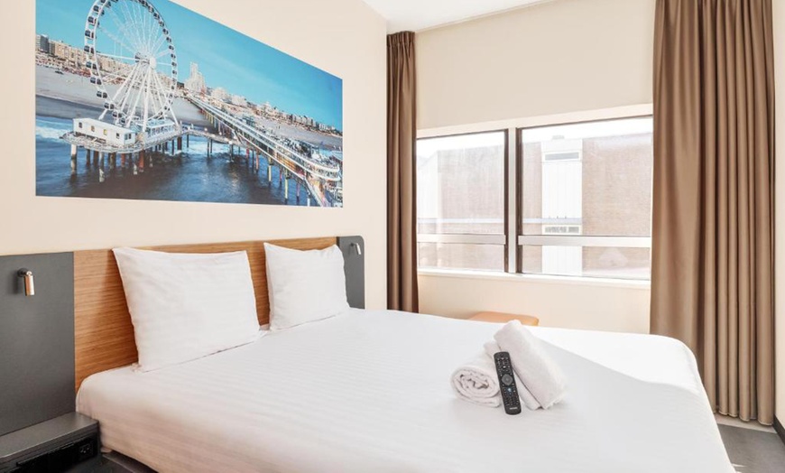 Image 10: Den Haag, Scheveningen: Zimmer nach Wahl inkl. Late Check-out