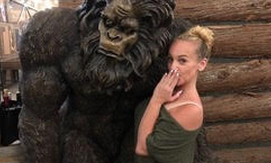 Image 7: Axe Throwing & Digital Darts – Fairfield